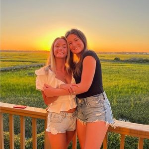 Meet your Posher, Kackie